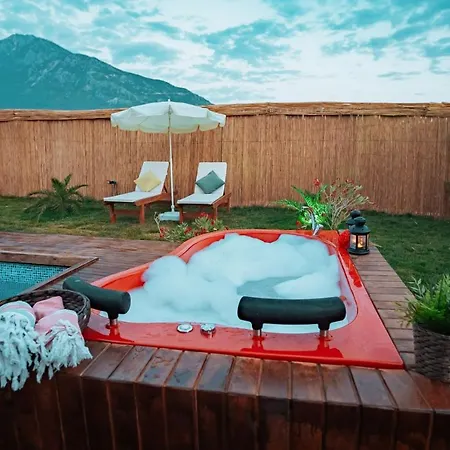 Villa Heaven Resort Hisaroenue *